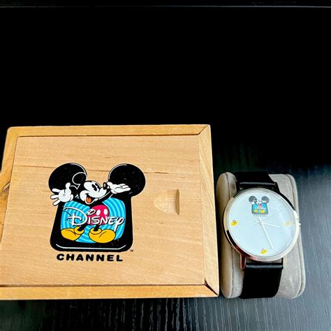 disney channel mickey mouse watch.